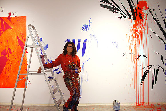 Ana Beltrá presenta sus nuevas obras en la Fundación Canaria para el Desarrollo de la Pintura // CanariasCreativa.com