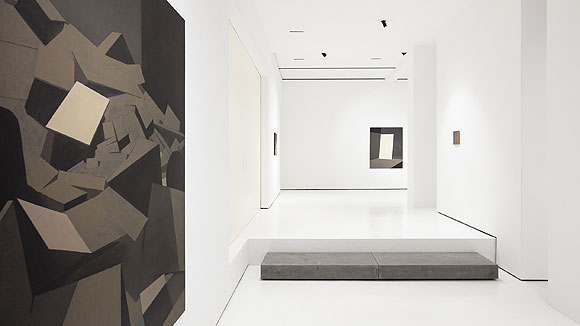 BIBLI abre de nuevo sus puertas con exposición de Fernando Martín Godoy