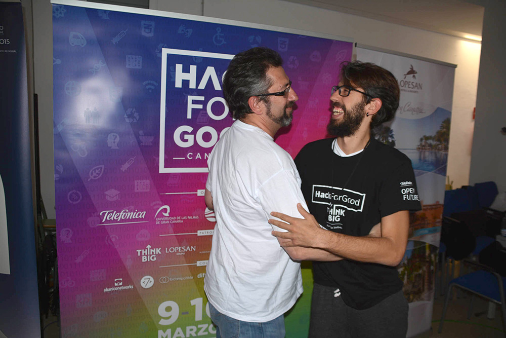 PicComunica se alza como ganadora de la V edición de HackForGood Canarias // CanariasCreativa.com
