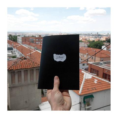 Taller de Fanzine y Autoedición: FANZINE-TÍZATE, en las instalaciones de Equipo PARA