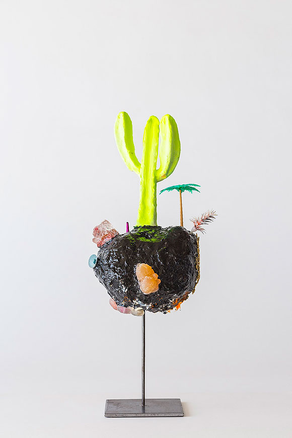 “De guiris y dioses” de Nicolás Laiz Placeres viaja a Galería La Isla (Madrid) // CanariasCreativa.com